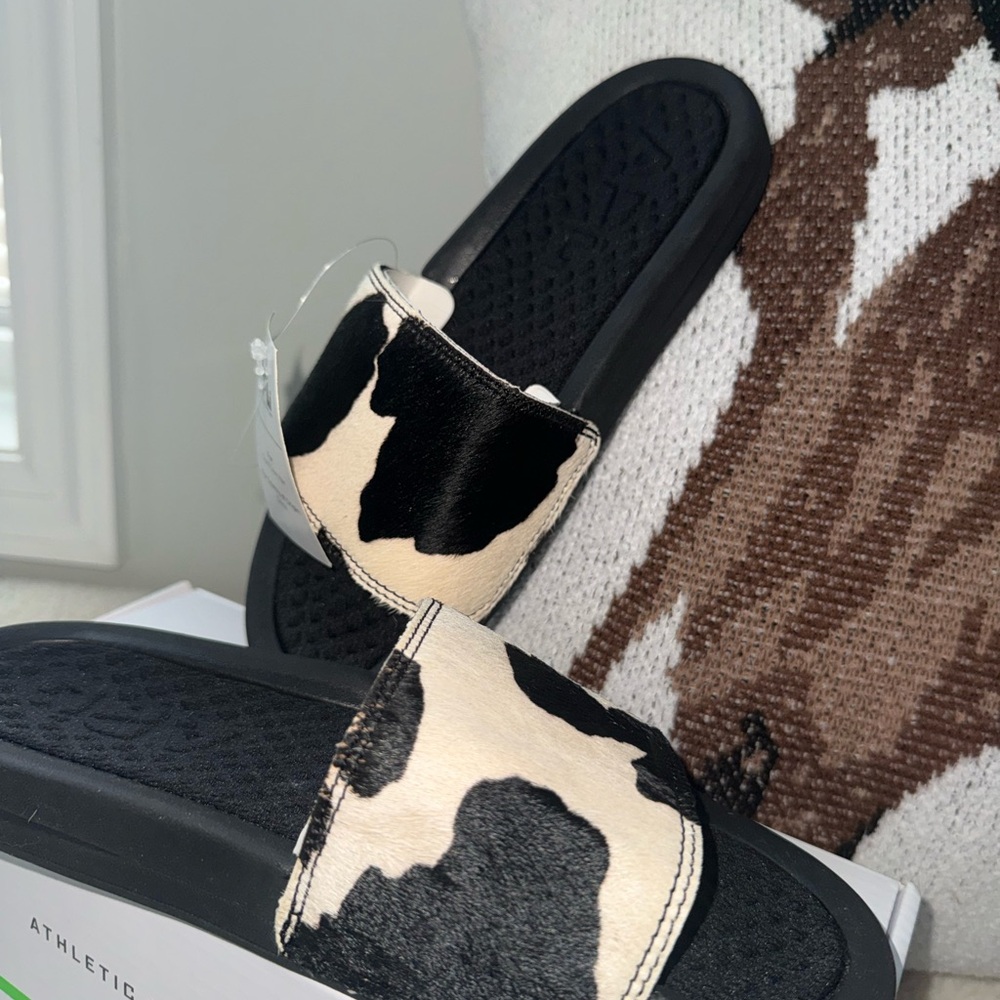 APL Cow Iconic Slides LIMITED EDITION - Picture 11 of 14